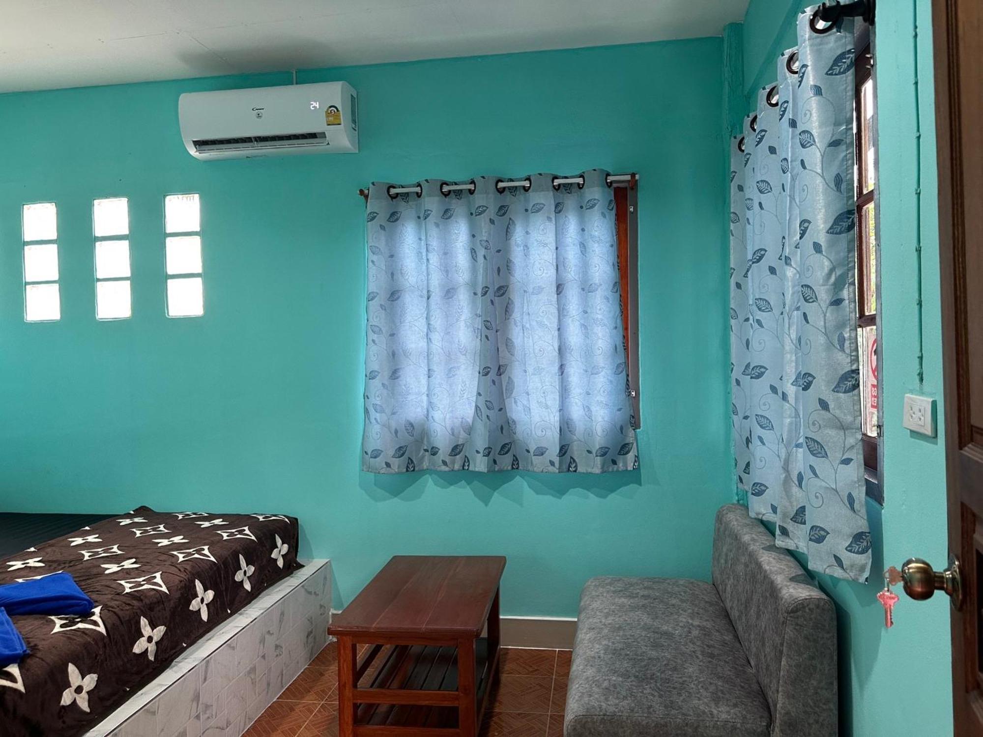 P'Un House Hotel Ko Tao Cameră foto