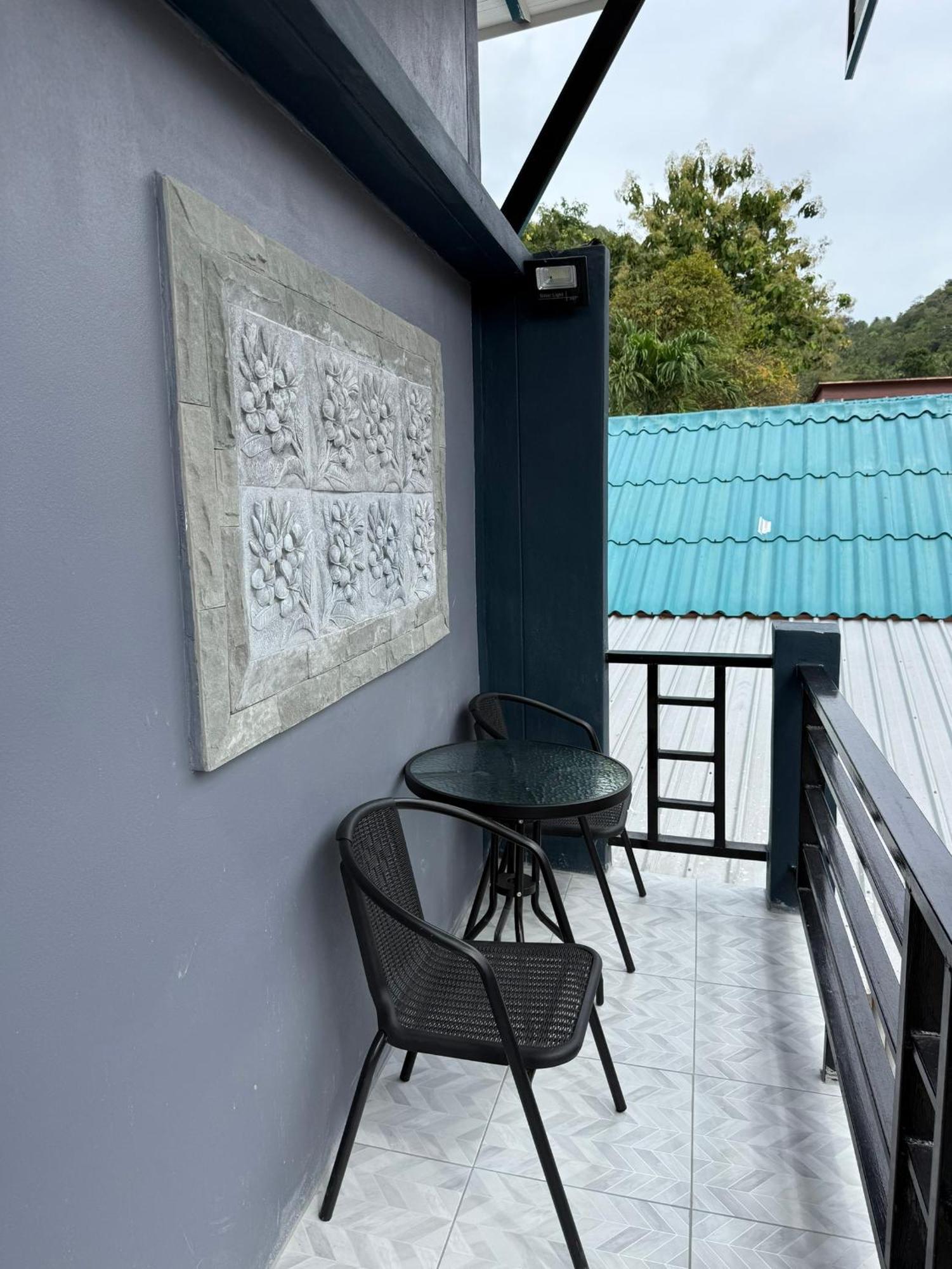 P'Un House Hotel Ko Tao Exterior foto